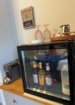 Interior - No.1 Victoria Suites
Ground floor bedroom with en-suite 
Short walk to Southport (Southport)