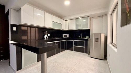 Luant House