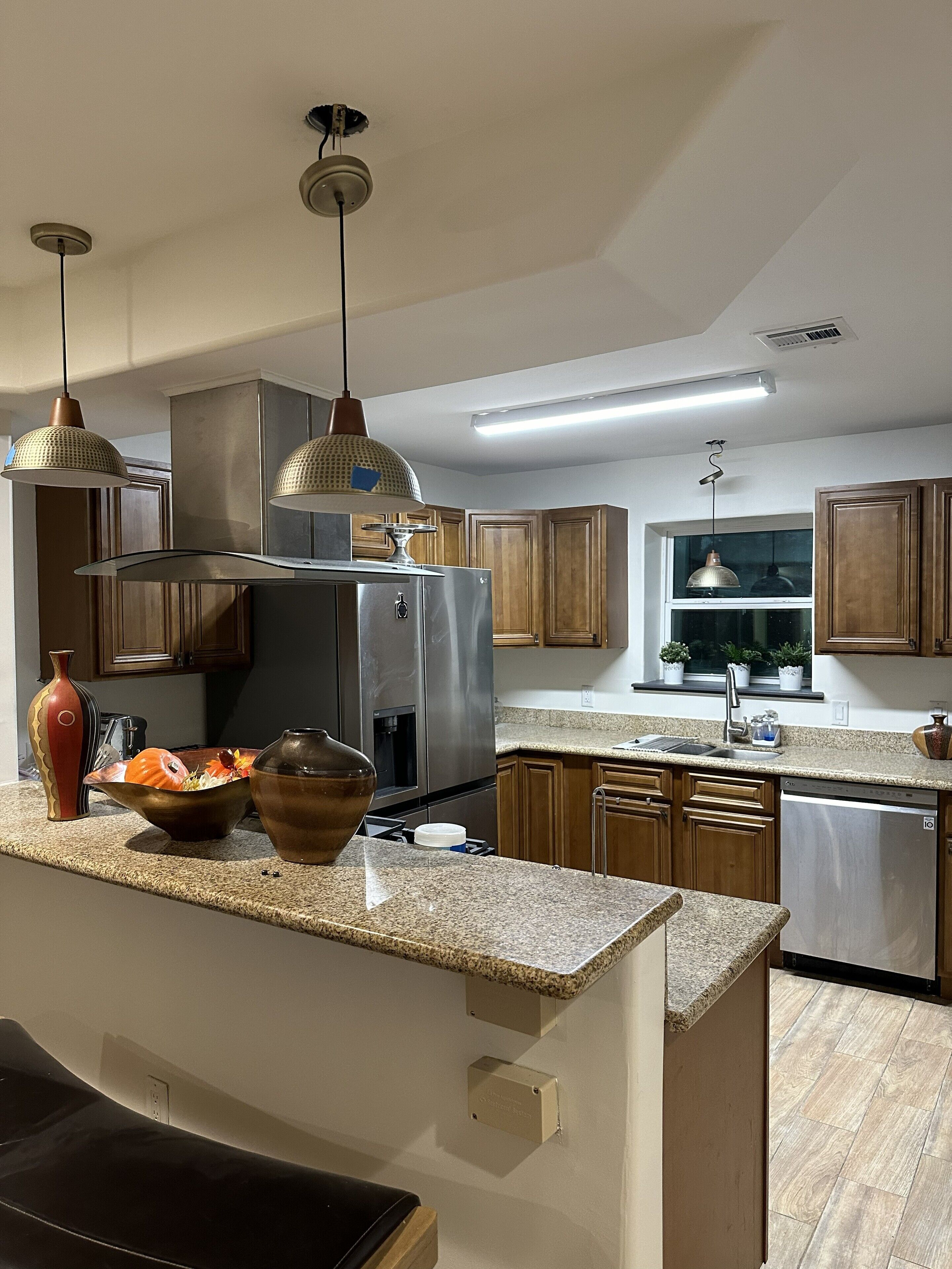 Mikrobølgeovn, ovn og kokeplater