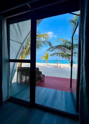 Praveg Atolls Thinnakara Lakshadweep