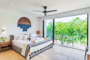 Iron/ironing board, Internet, bed sheets - B205 CPL, Amazing air conditioned studio (Tulum)