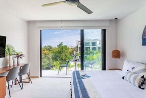 Iron/ironing board, internet, bed sheets - D302 CPL, Pleasant Studio Lagoon View (Tulum)