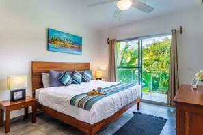 2 bedrooms, iron/ironing board, Internet, bed sheets - Casa Alegria, New Villa Private Pool! (Tulum)