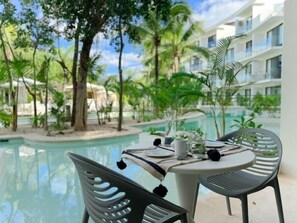 Pool - B108 Swim Up CPL, Your Happy Place by the Water-2 (Tulum)