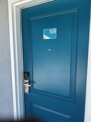 Room, 1 Queen Bed | Exterior detail - Playa Inn Motel - Long Beach - LA (Long Beach)