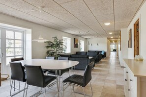 Imagen sin descripción, 5 de 20, botón