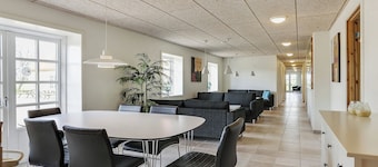 Hanklit holiday home, event & course venue