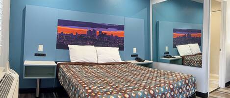 Room, 1 Queen Bed | Free WiFi