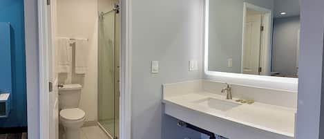 Room, 1 Queen Bed | Bathroom sink