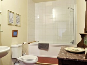Towels - Jasmine Cottage Capel Bethesda (Aberllefenni, near Machynlleth)