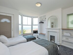 Free WiFi - 3 bedroom accommodation in Overstrand, Cromer (Overstrand, Cromer)