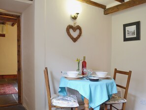 Dining - Honeysuckle Cottage Capel Bethesda (Aberllefenni, near Machynlleth)