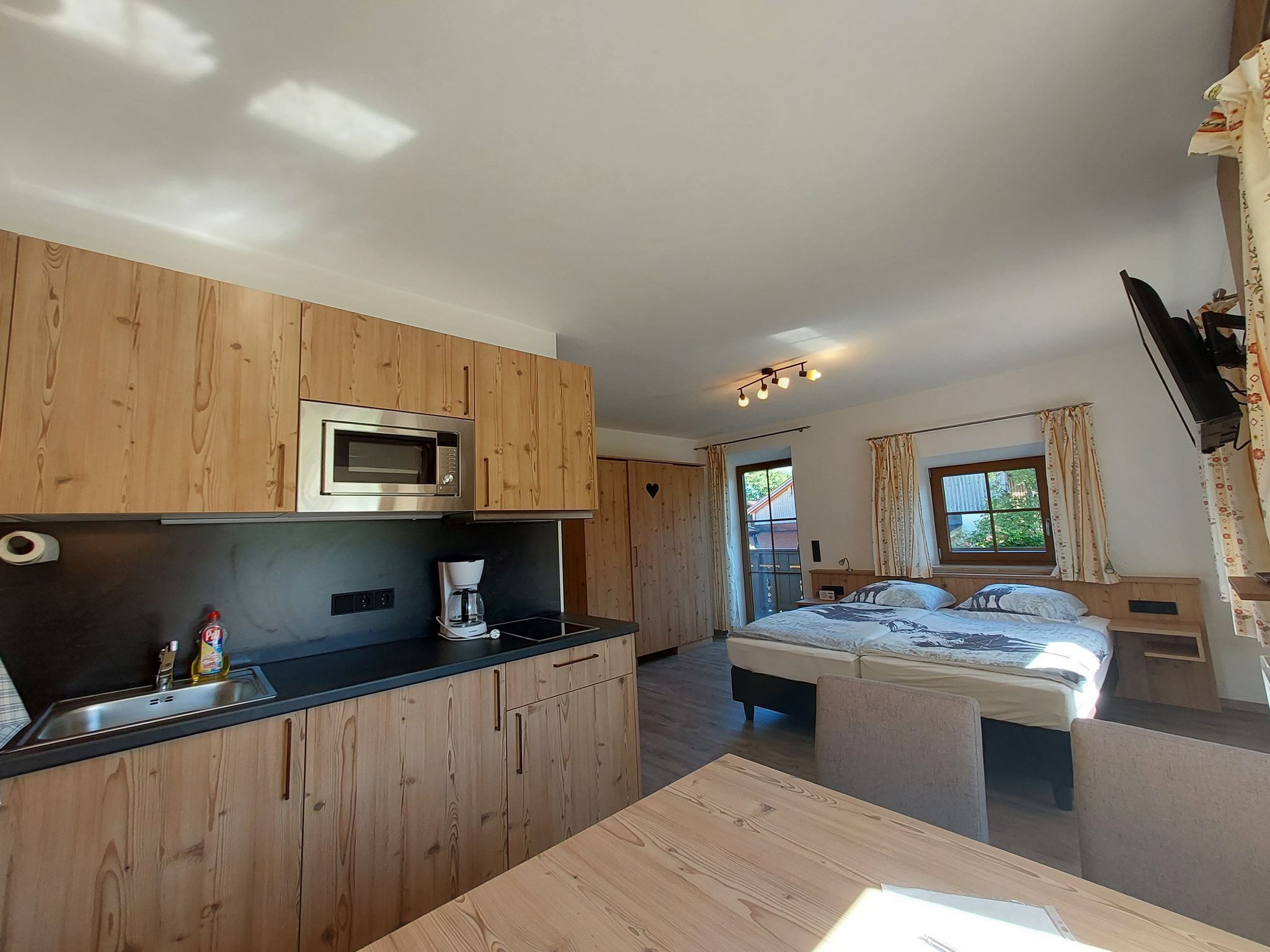 1 室のベッドルーム、ベッドシーツ