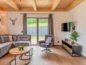 TV - Chalet near Nassfeld ski area and Weissensee (Hermagor-Pressegger See)