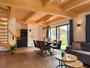 Interior - Chalet near Nassfeld ski area and Weissensee (Hermagor-Pressegger See)