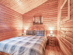 3 bedrooms, free WiFi - Absolutely amazing location - there aren’t many better locations for a lodge. (Brora)