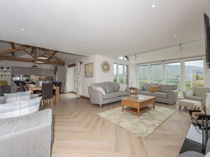 TV, fireplace - 4 bedroom accommodation in Threlkeld, near Keswick (Threlkeld, near Keswick)