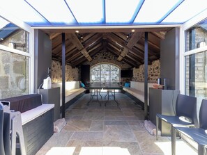 Interior - 2 bedroom accommodation in Bamburgh (Bamburgh)