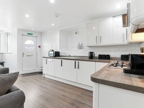 Private kitchen - 1 bedroom accommodation in Newcastle Upon Tyne (Newcastle Upon Tyne)