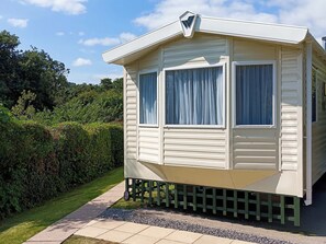 Exterior - 2 bedroom accommodation in Wisemans Bridge (Wisemans Bridge)