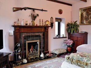 Interior - An ideal retreat, surrounded by farmland, rolling hills and scenic views. (Bryn Saith Marchog, near Ruthin)