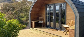 The Eden Hideaway - UK1554