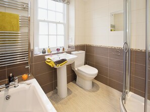 Towels - 2 bedroom accommodation in Keswick (Keswick)