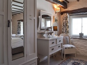 Free WiFi - 2 bedroom accommodation in Branthwaite, near Caldbeck (Branthwaite, near Caldbeck)