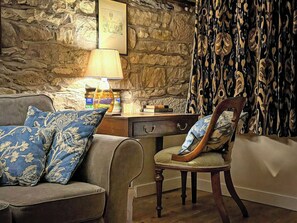Interior - 2 bedroom accommodation in Pooley Bridge (Pooley Bridge)