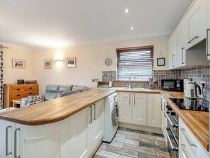 Private kitchen - 1 bedroom accommodation in Red Row near Amble (Red Row near Amble)