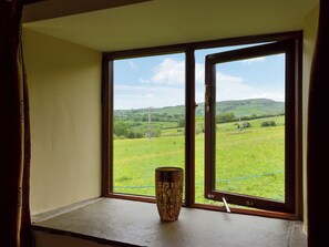 Interior - 2 bedroom accommodation in Whaley Bridge near Buxton (Whaley Bridge near Buxton)