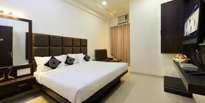 Family Room, City View