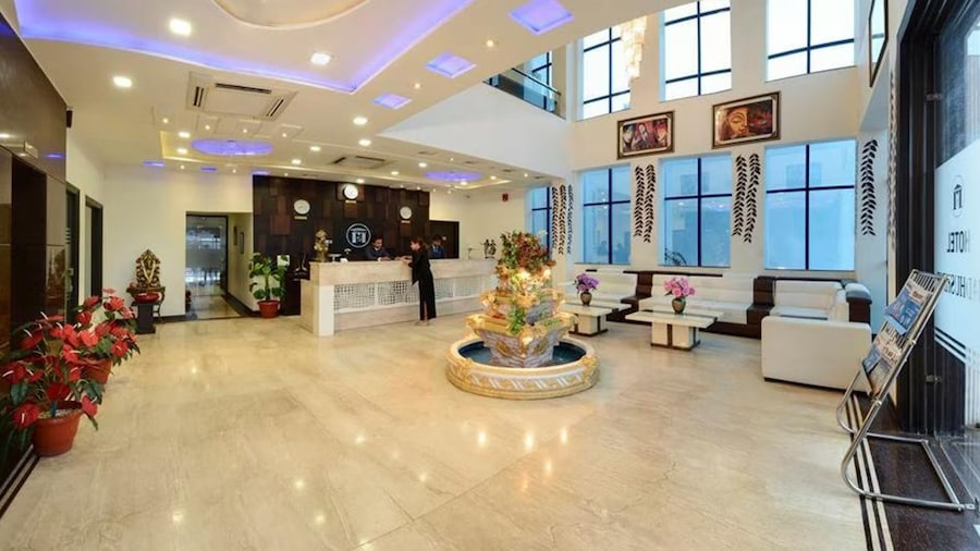 Hotel Madhushrie Agra