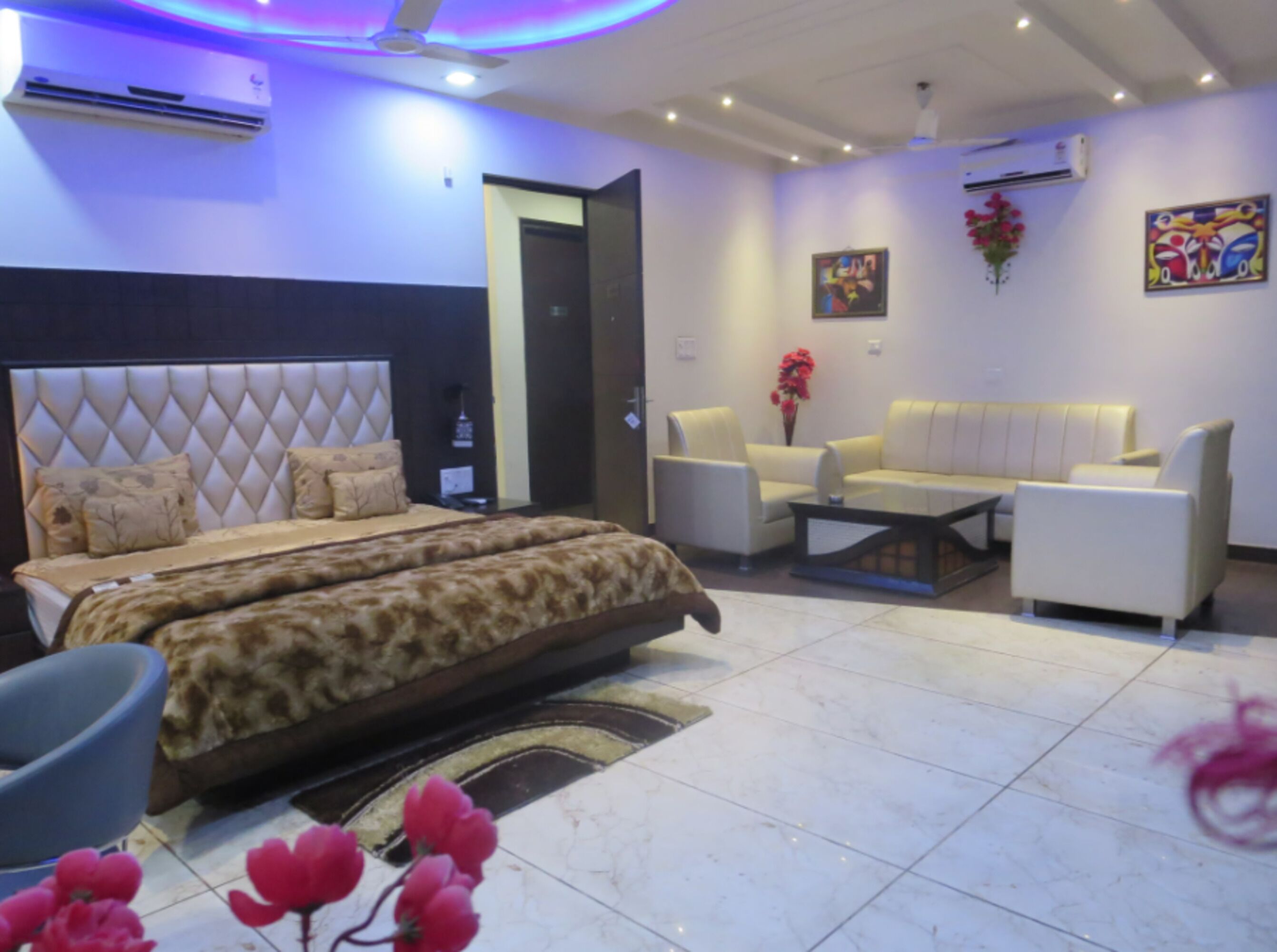 Deluxe Double Room, City View