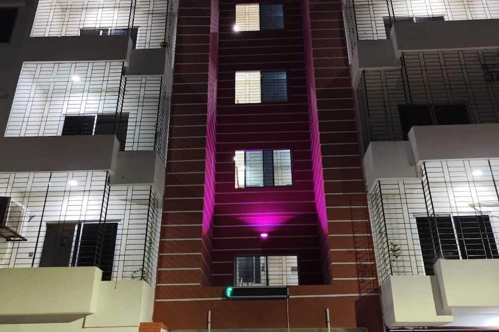 Best Eastern Apartment