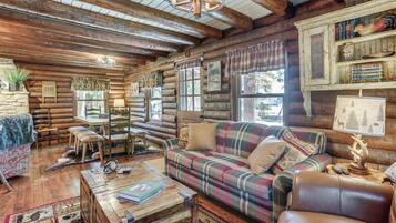 TV, DVD player, table tennis, books