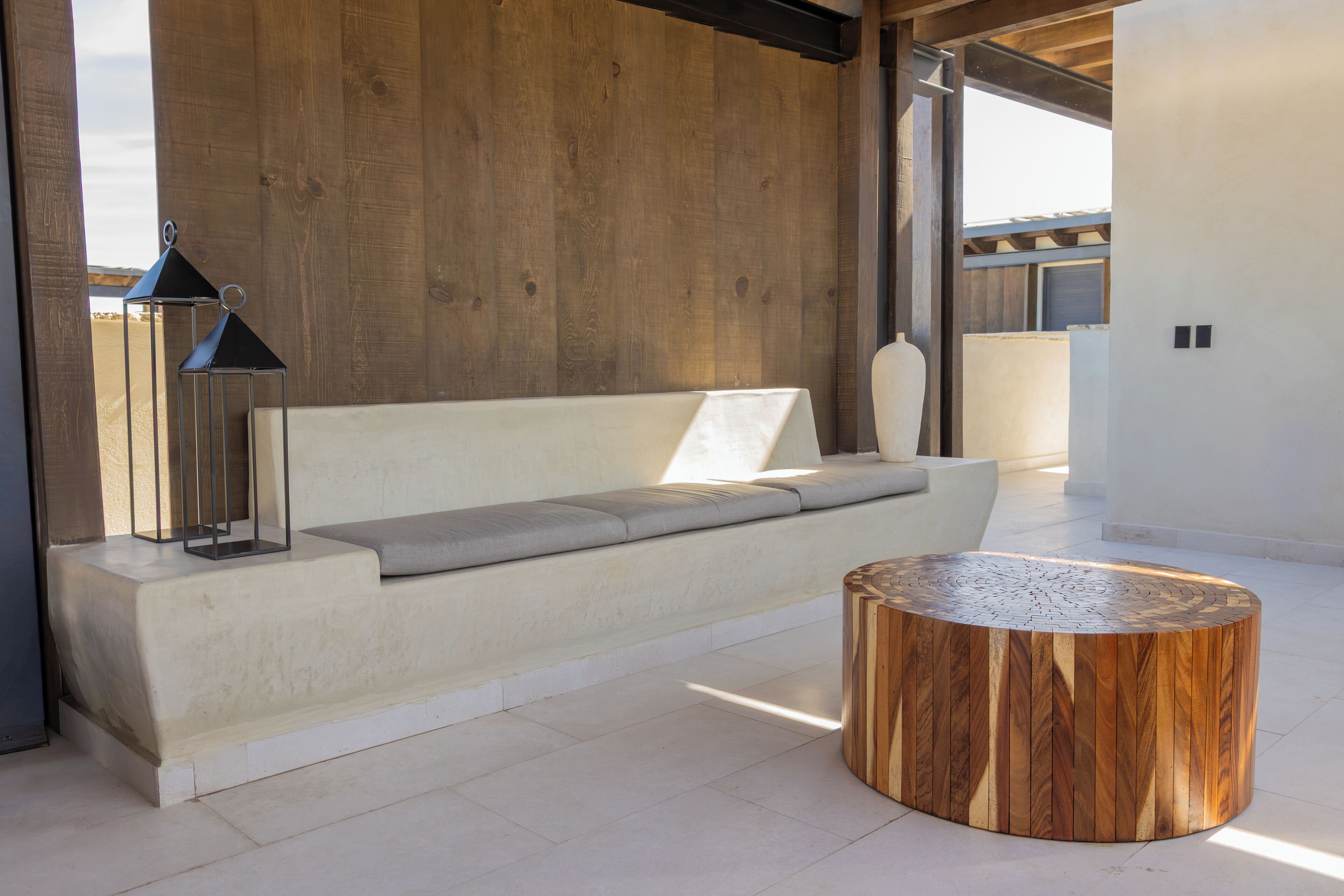 Departamento superior, 2 habitaciones, Terraza | Área de sala de estar