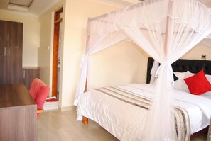 Deluxe Double Room, Garden View | Free WiFi, bed sheets - Lacienda Kitui Resort (Kitui County)