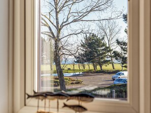 Interior - 2 bedroom accommodation in Poole (Poole)