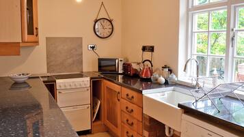 Dishwasher, high chair