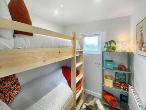 2 bedrooms, free WiFi