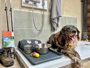 Pet-friendly - 4 bedroom accommodation in Kittisford, near Wellington (Kittisford, near Wellington)