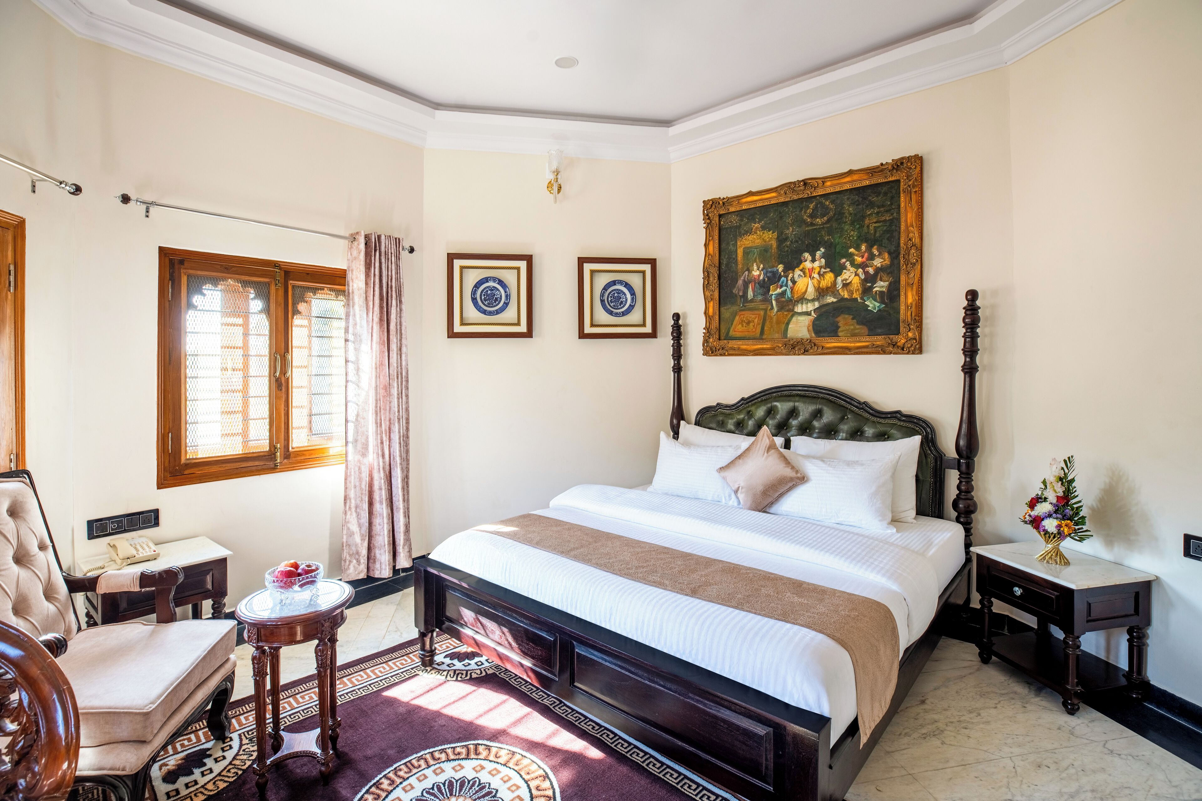 Presidential Studio Suite | Desk, free WiFi, bed sheets