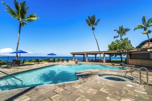 Pool - Brand NEW 2-bed LUXURY Ocean View + Resort + Pools + Golf + AC  in tranquil Kona (Kailua Kona)