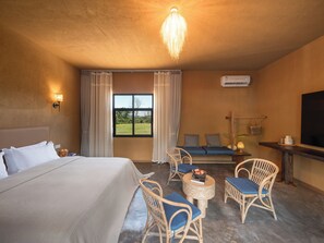 Luxury Single Room, Lanai - Peacock Valley Hot Spring VILLA Resort (China/Yunnan/Jinghong/Gasa Town)