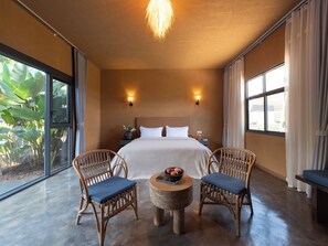 Singola Luxury, lanai