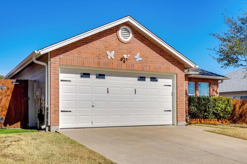 Perfect for Families! Round Rock Home w/ Yard