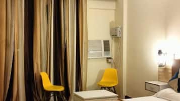 Een bureau, gratis wifi