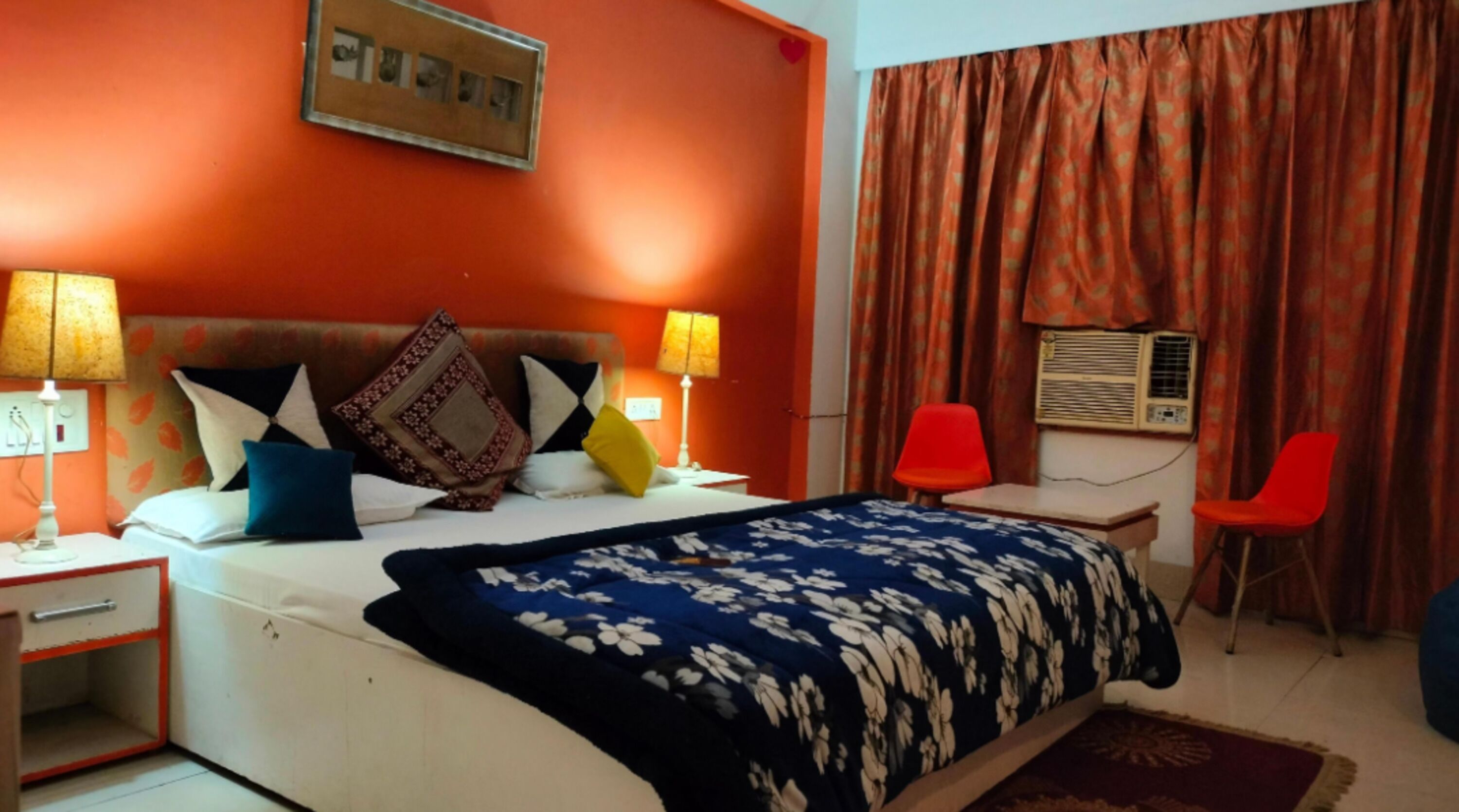 Standard Double Room, City View | Desk, free WiFi