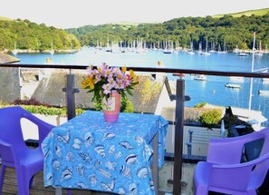 Outdoor dining - 3 bedroom accommodation in Fowey (Fowey)